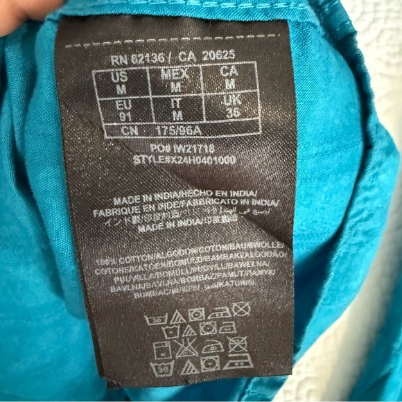 Guess Button Down Shirt size M - Picture 9 of 9